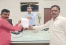 सिताफळ उत्पादक शेतकऱ्यांना नुकसान भरपाई देण्याची मागणी ; पुरंदर तहसीलदार व तालुका कृषी अधिकाऱ्यांना निवेदन.